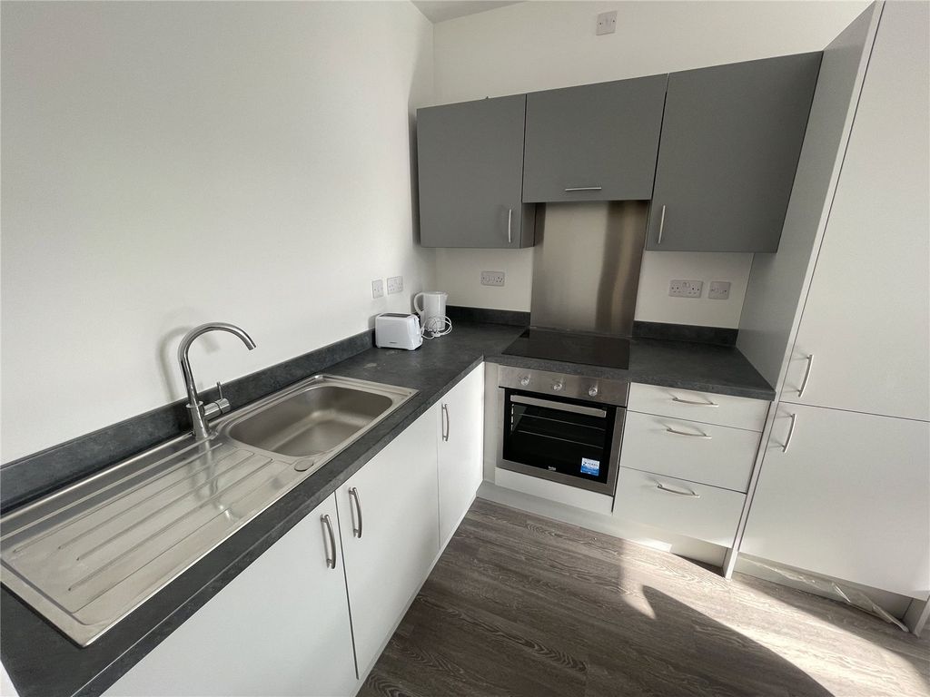 Property photo 3 of 5 Picture No. 05