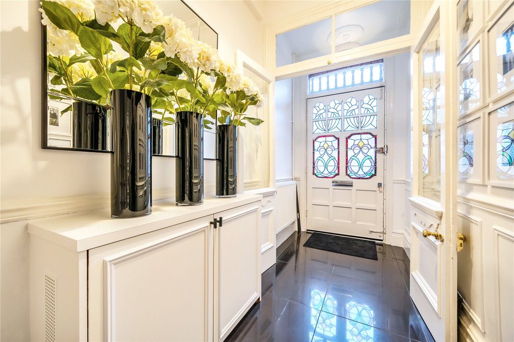 Property photo 3 of 20 Picture No. 13