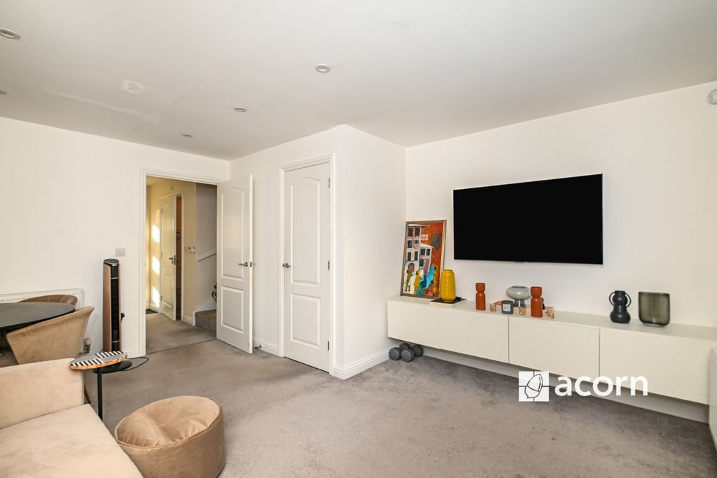 Property photo 2 of 10 Reception