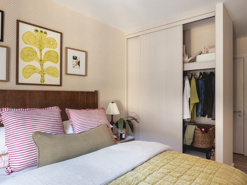 Property photo 1 of 16 Low Res Billy Bolton Greystar Staines 052