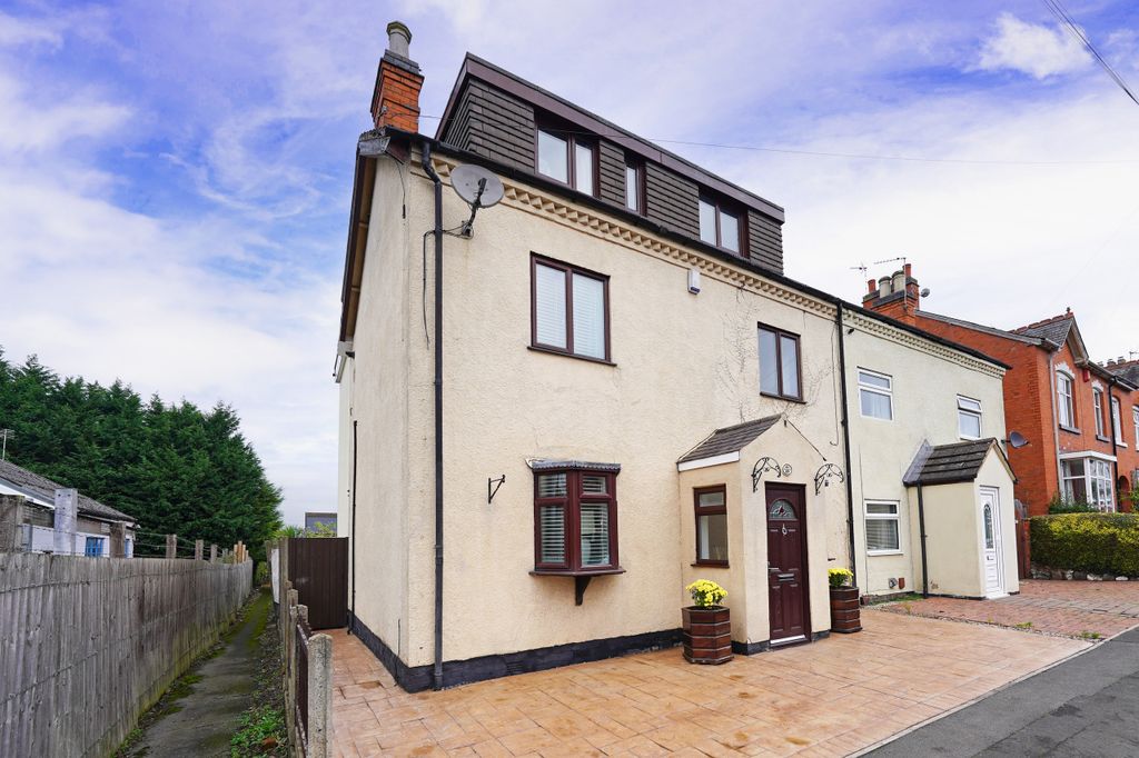 Property photo 1 of 28 Dsc05846 Copy