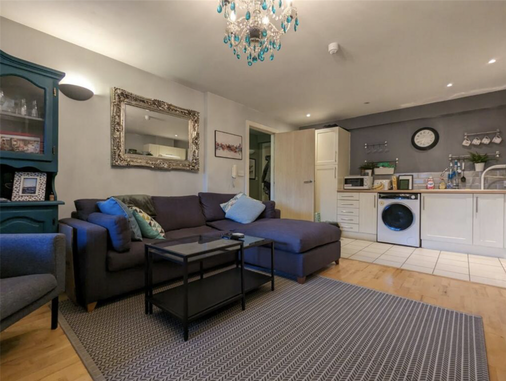 Property photo 1 of 5 1. Living.Png