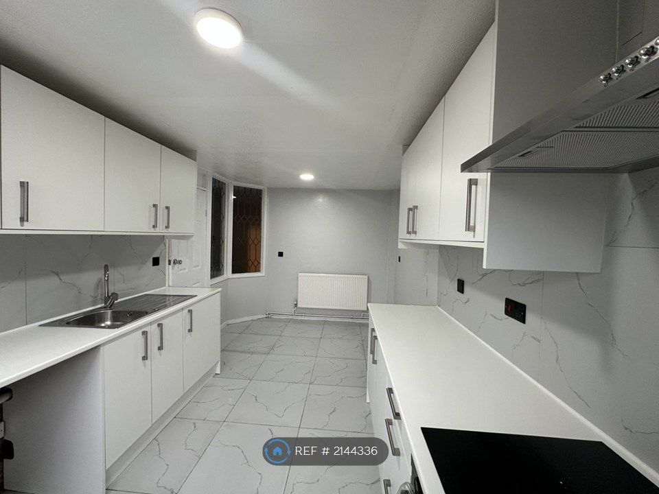 Property photo 1 of 13 Kitchen-Diner