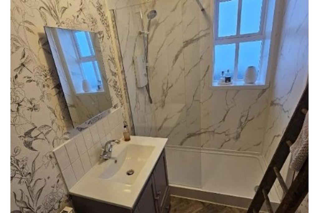 Property photo 2 of 26