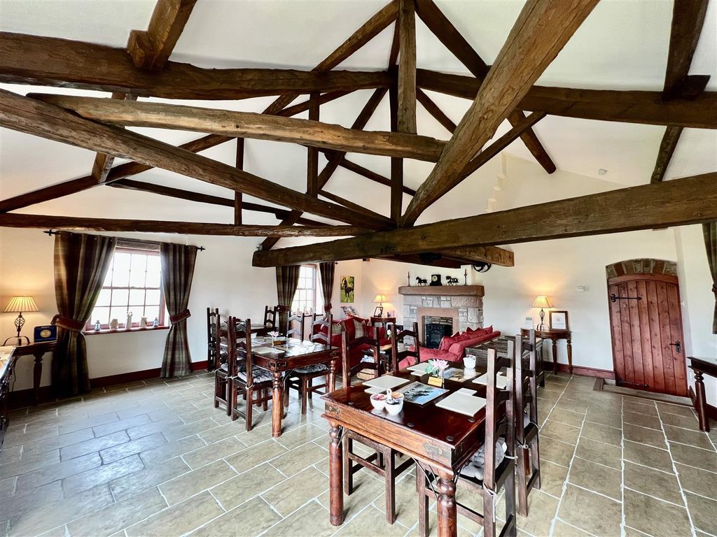 Property photo 2 of 44