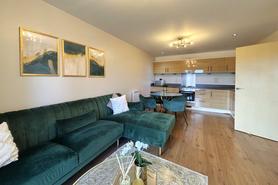 Property photo 3 of 7