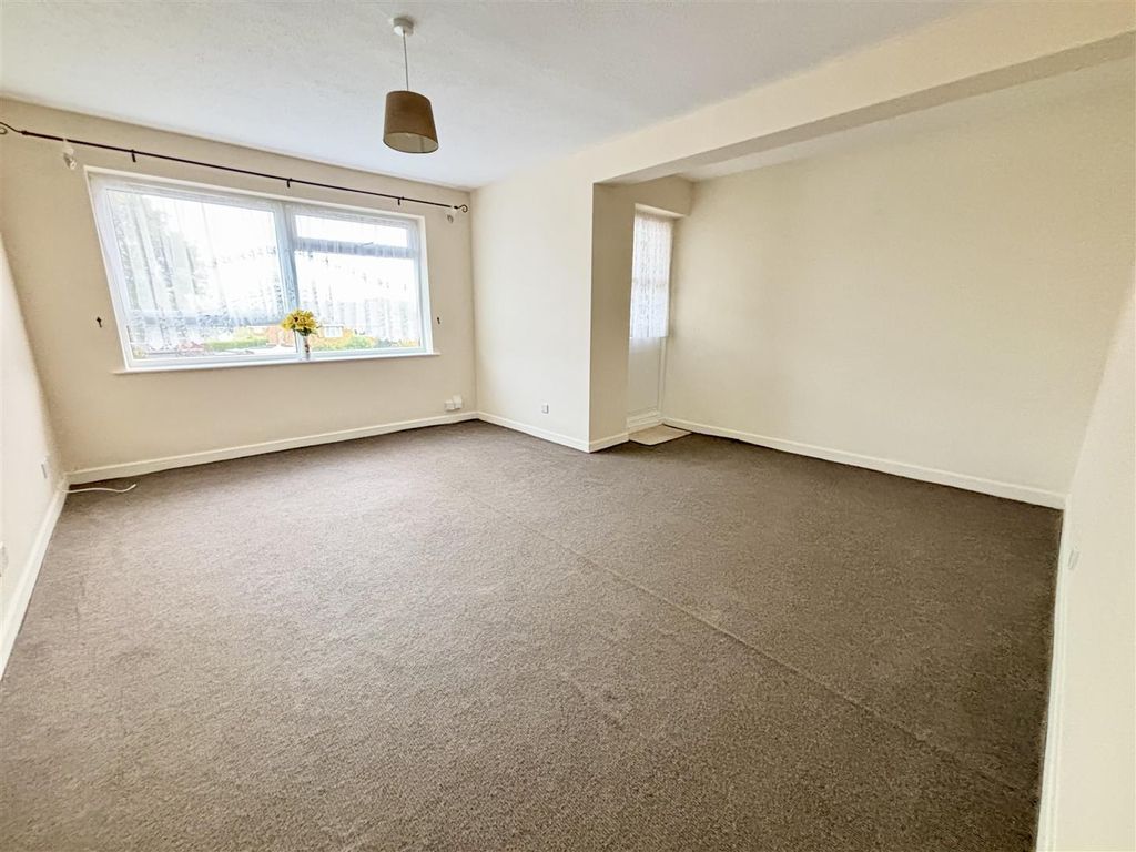 Property photo 3 of 10 Img_3976.Jpg