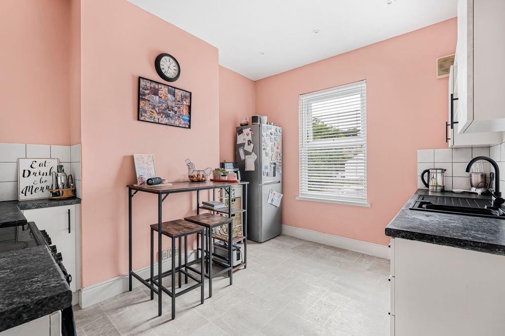 Additional image 7 of 2 bed maisonette for saleQueen Street, Newton Abbot TQ12