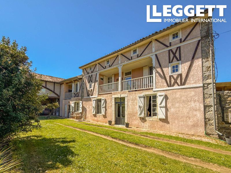 Property photo 1 of 10