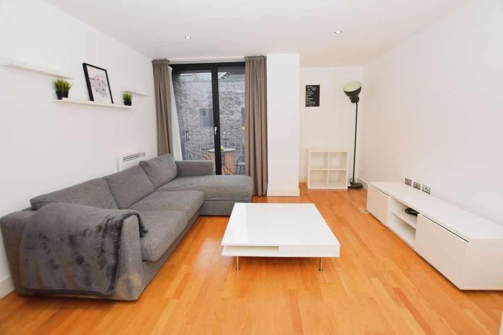 Property photo 3 of 15 Picture No. 26