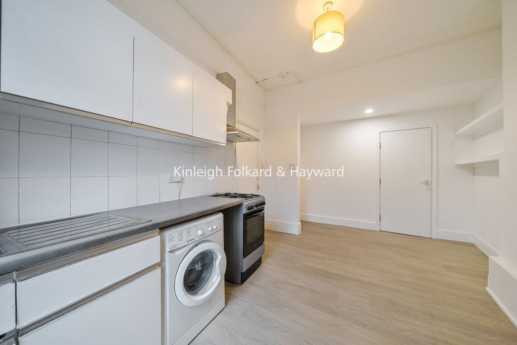 Property photo 2 of 11 Picture No. 07