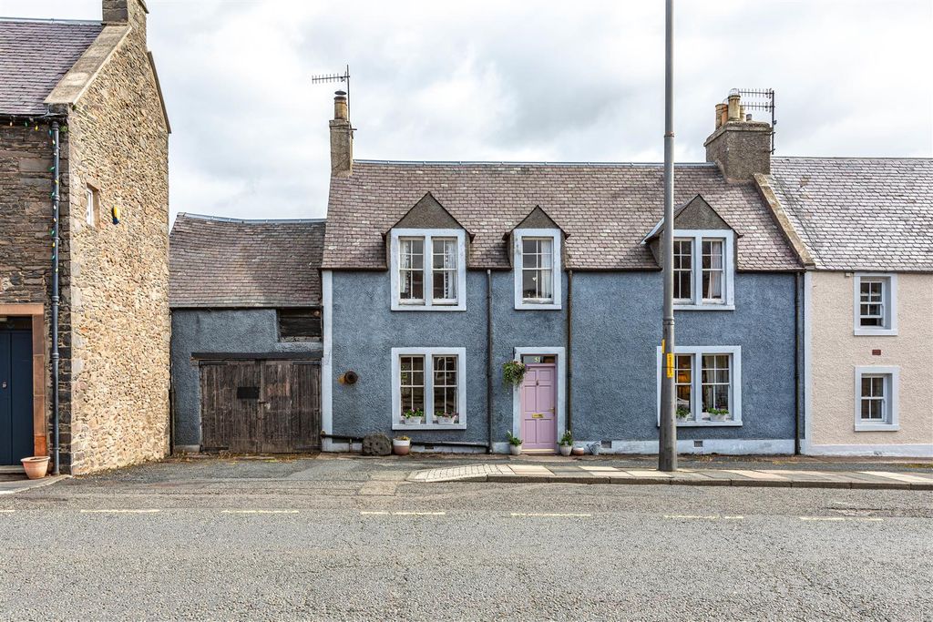 Property photo 1 of 30 51 West High Street Lauder 01.Jpg