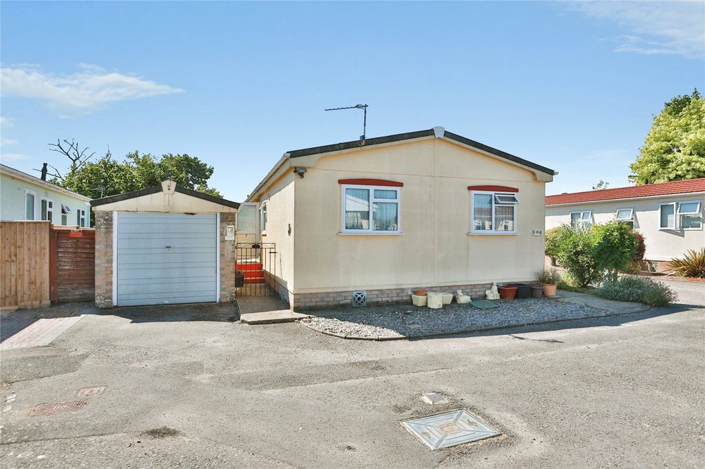 Property photo 1 of 17 Picture No. 20