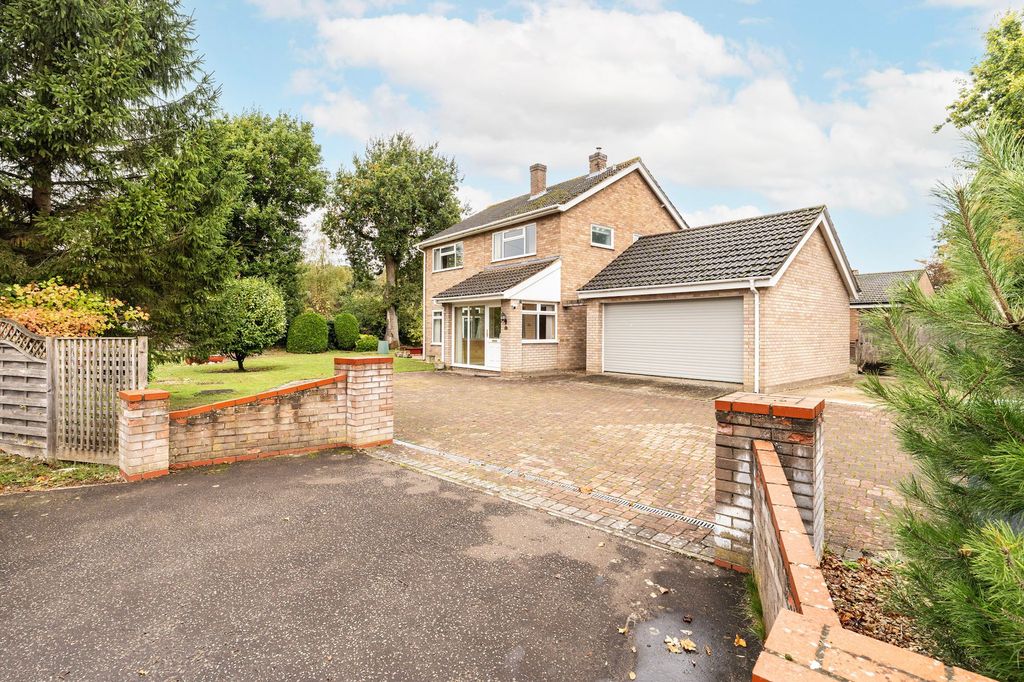 Property photo 1 of 14
