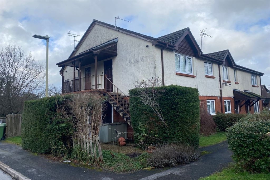 Property photo 1 of 4 (Main)