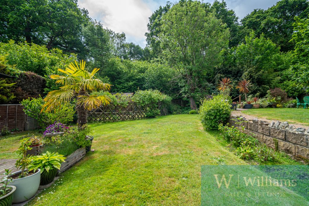 Property photo 2 of 23 1-18
