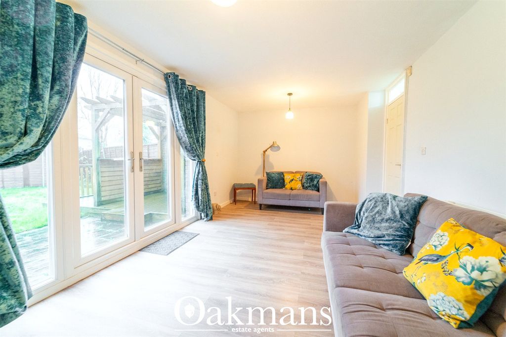 Property photo 2 of 30 Picture No. 14