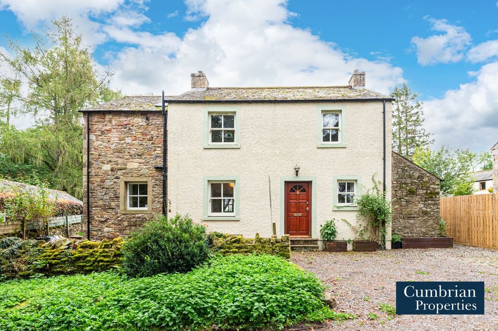 Property photo 1 of 24 External