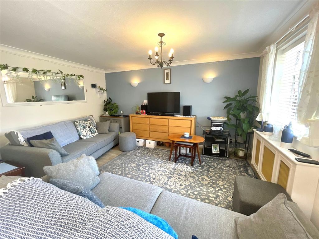 Property photo 2 of 16 11.Jpg