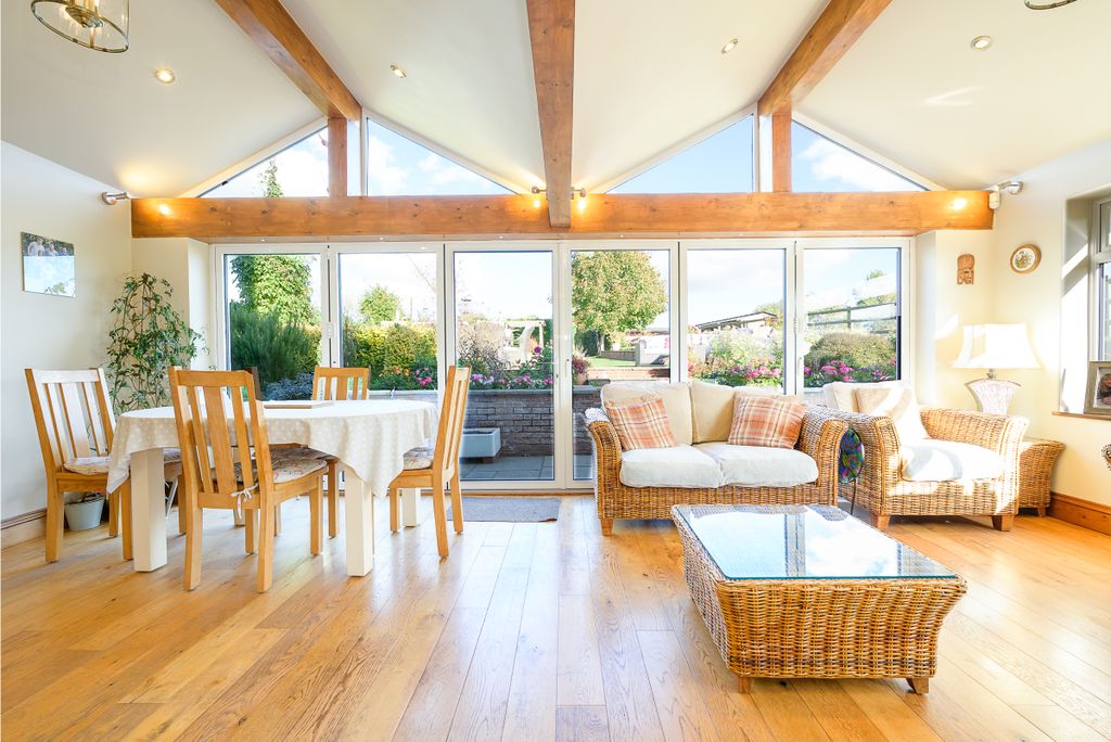 Property photo 2 of 26 Wayside-28