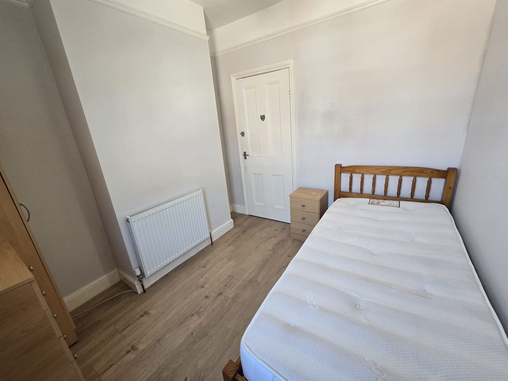 Property photo 3 of 3