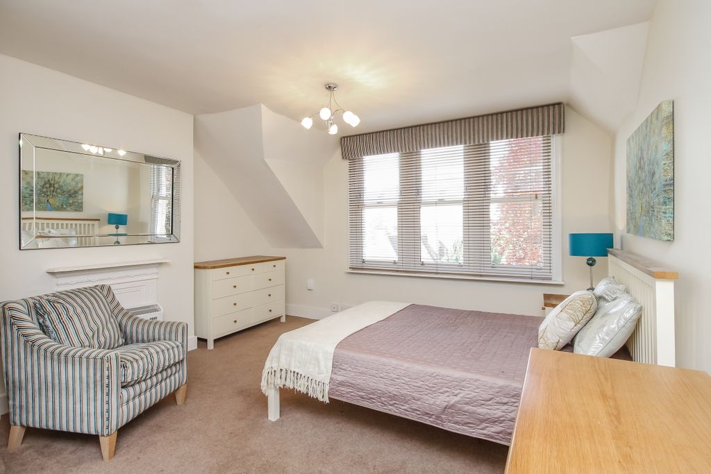 Property photo 1 of 7 92465