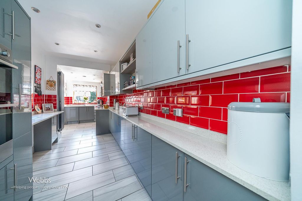 Property photo 3 of 23 Â© Webbs Estate Agents Â© (136 Of 165).Jpg