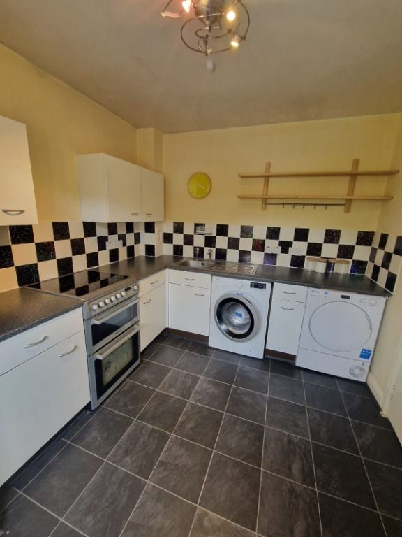Property photo 2 of 12 Photo 2