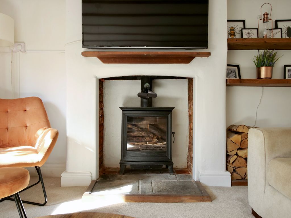 Property photo 3 of 17