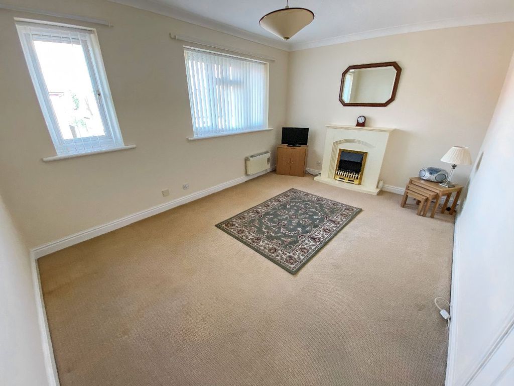 Property photo 2 of 9 Living Room