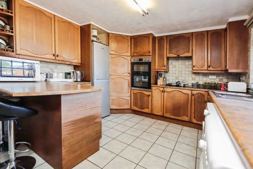 Property photo 3 of 15