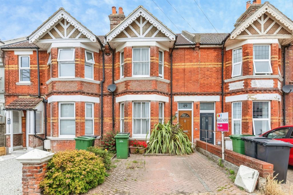 Property photo 1 of 14