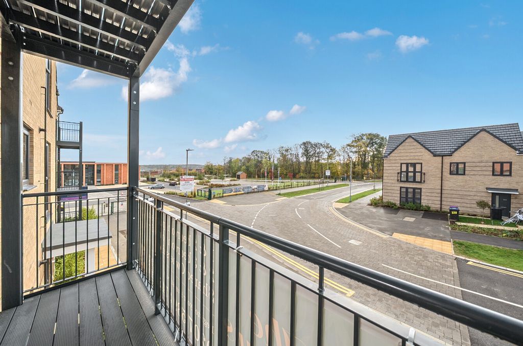 Property photo 3 of 7