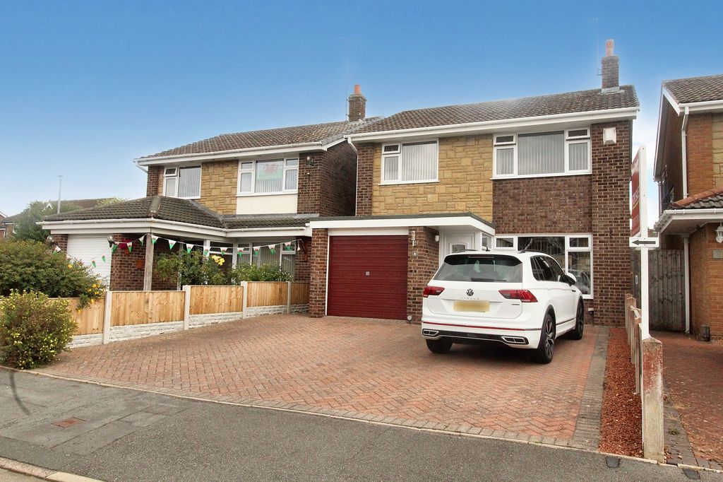 Property photo 1 of 37