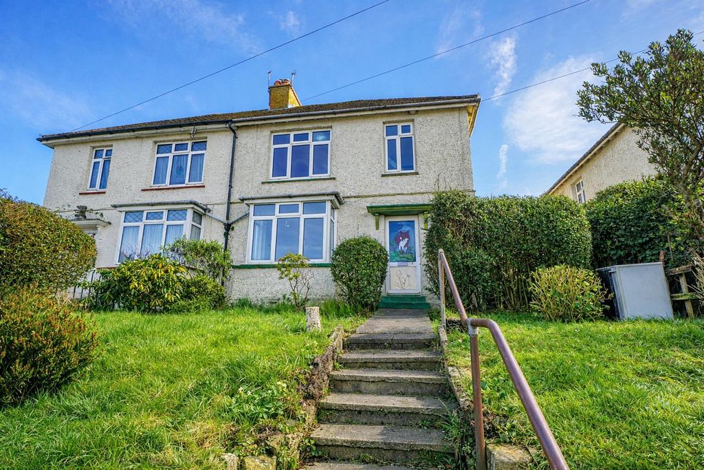 Property photo 1 of 21 0546Faf5-85F9-42Ac-A286-A2Ea2Ac55700.Png