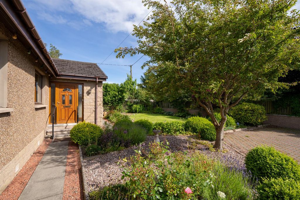 Property photo 2 of 22 Wooden View, Eckford-04.Jpg