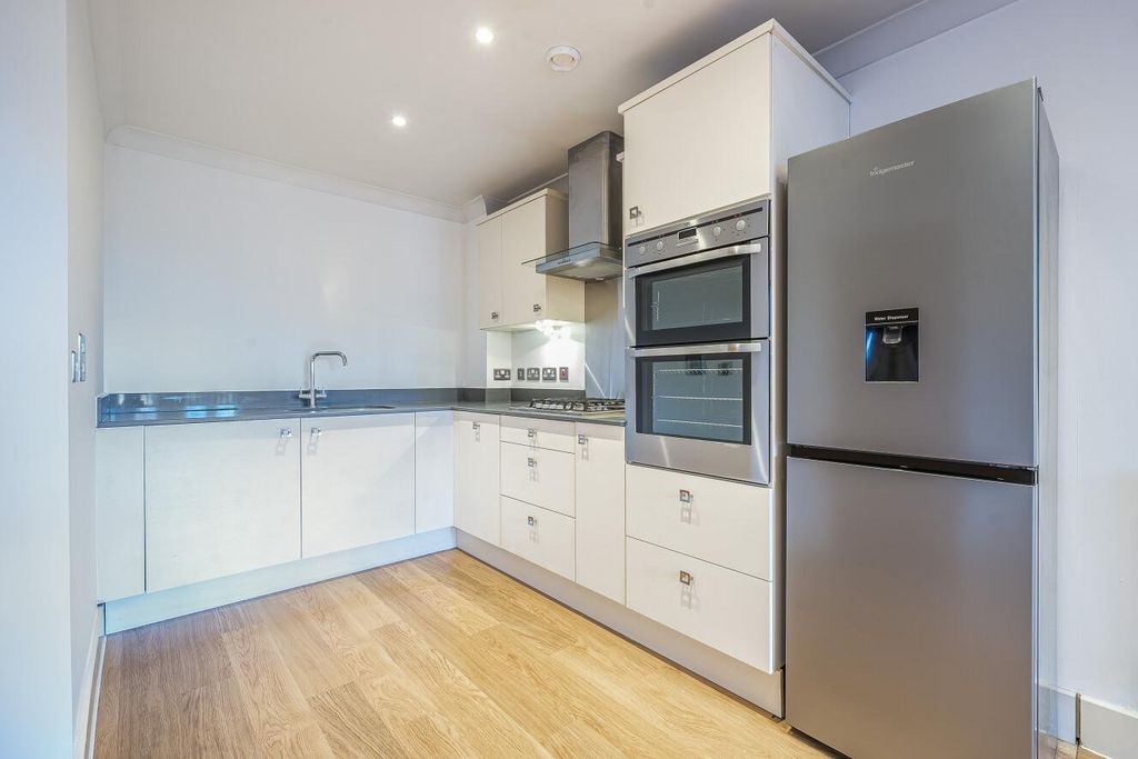 Property photo 2 of 11 Picture No. 02