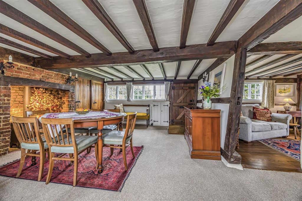 Property photo 3 of 34 1 &amp; 2 Thatched Cottages, Eastleigh Road, Havant-Po