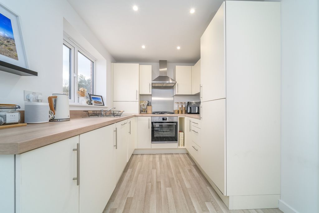 Property photo 3 of 25 Photo 3