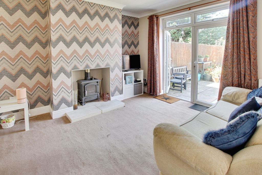 Property photo 3 of 13