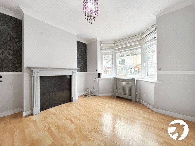 Property photo 2 of 13 Picture No. 52