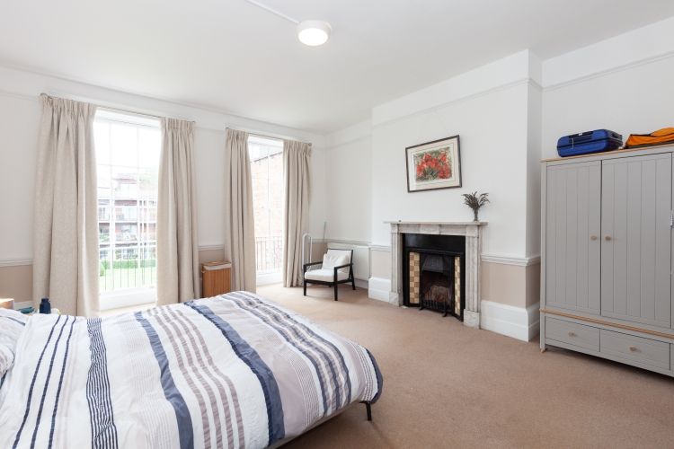 Property photo 2 of 9 228143
