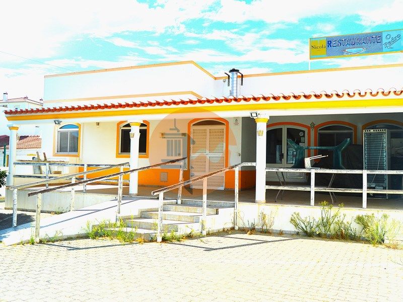 Property photo 2 of 24