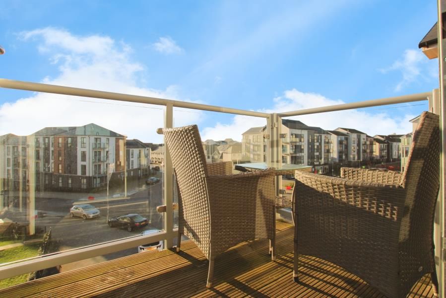 Property photo 2 of 9