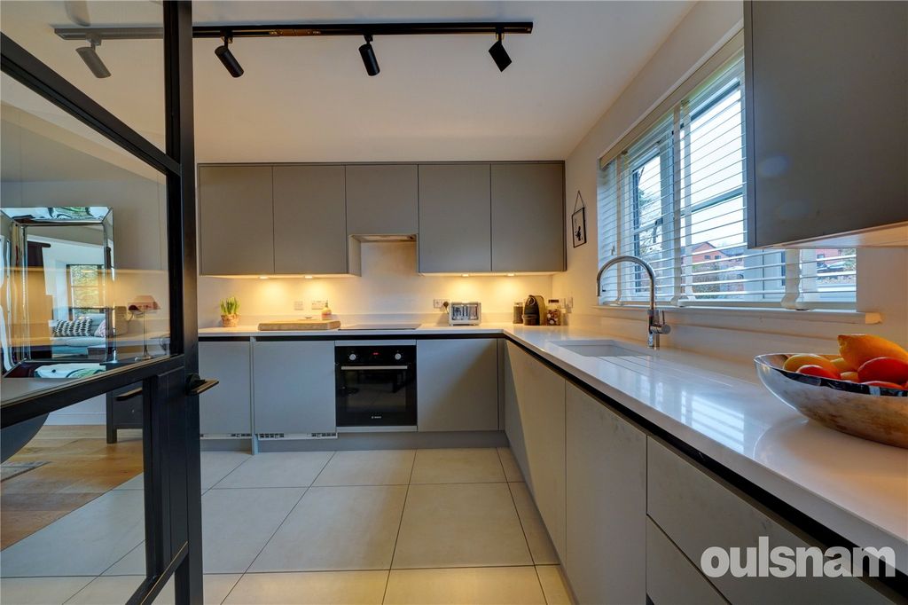 Property photo 3 of 21 Picture No. 09