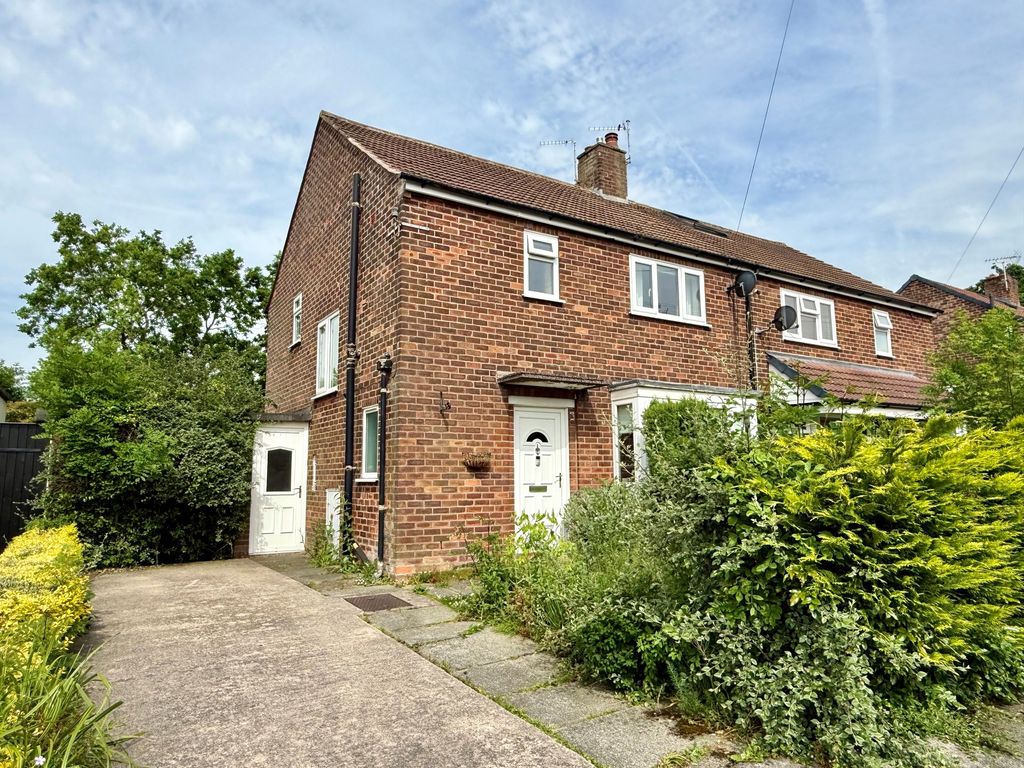 Property photo 1 of 9