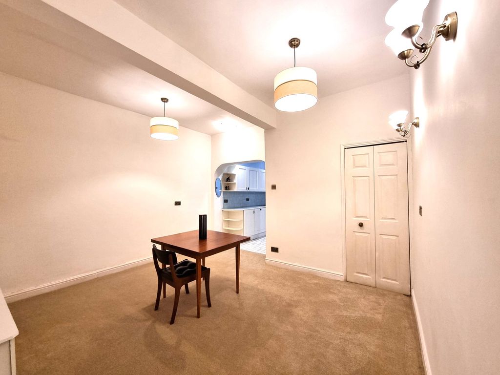 Property photo 2 of 9 Dining Room
