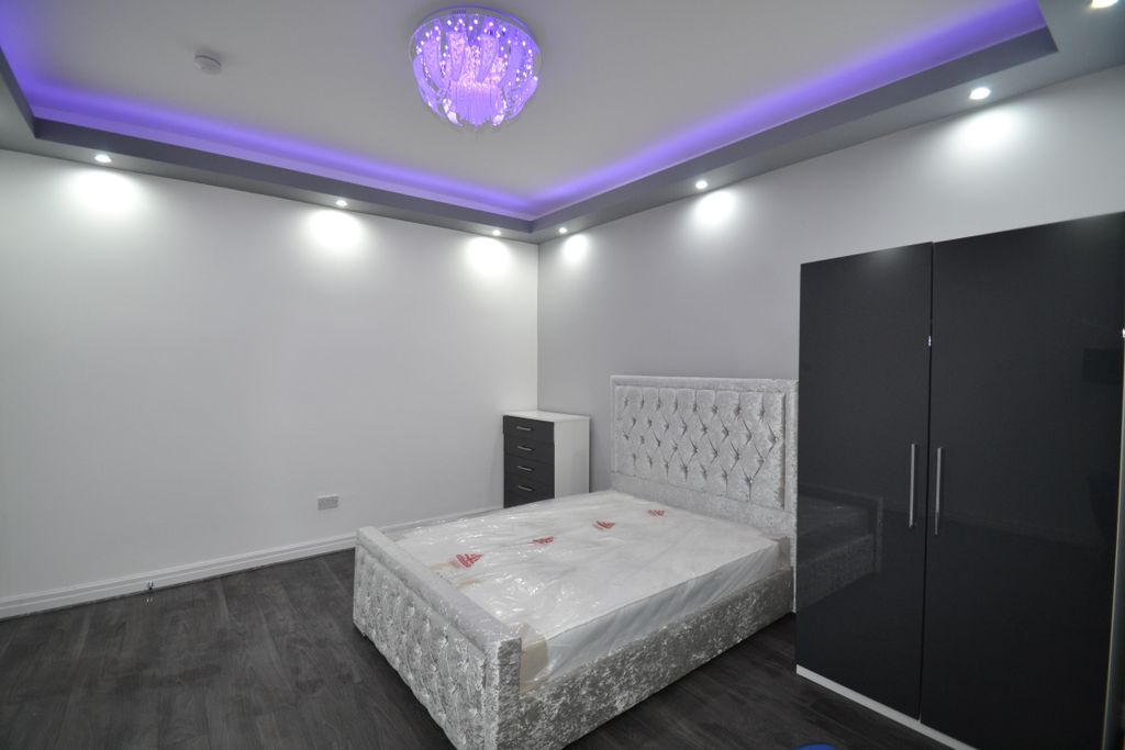 Property photo 3 of 20 Property