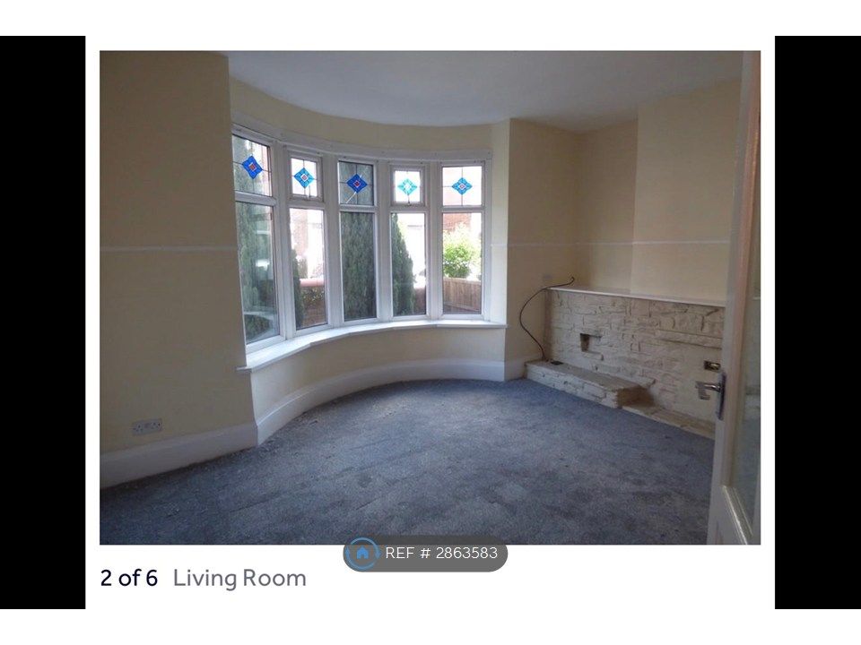 Property photo 2 of 8