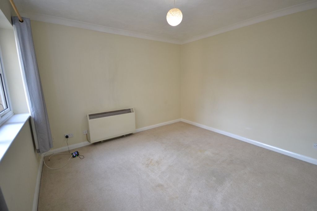 Property photo 3 of 9